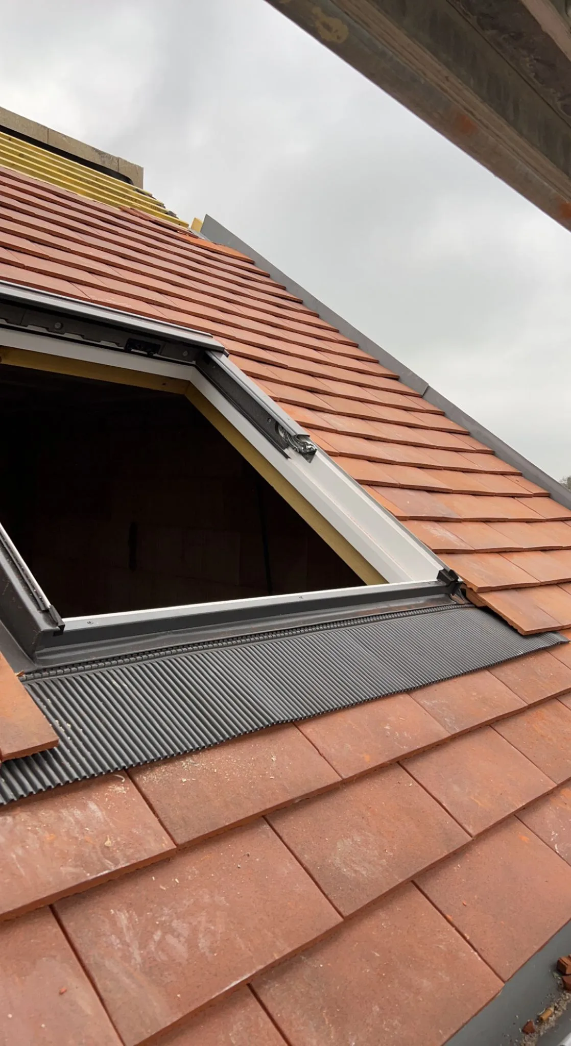 Velux + raccord zinc à Mantes-la-Jolie
